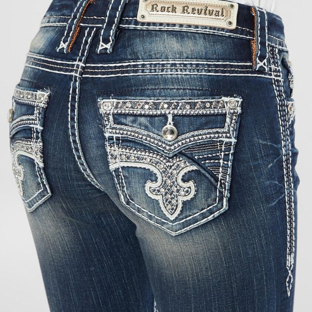 NWT Rock revival jeans size 32x33 easy boot